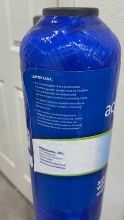 Brand new, factory sealed Aquasana Salt-Free Water Conditioner Replacement Tank. Never installed or used.  Model: WH-SFWC-S / WH-SFWC-SR Capacity: 1,0