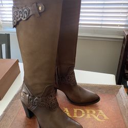 Cuadra Boots