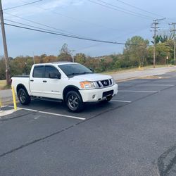 2013 Nissan Titan