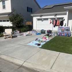 Yard Sale 