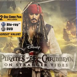 Disney’s PIRATES Of The CARIBBEAN On STRANGER TIDES (Blu-Ray + DVD-2011) NEW!