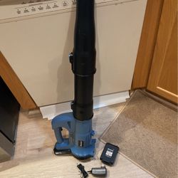 Leaf Blower With 2 Batteries And Charger - Avid Power 20 Volt -“like New”
