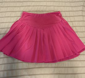 Women’s Forever 21 pink tennis skirt size S