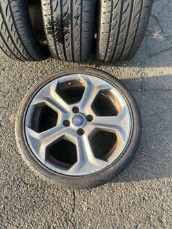 4 wheels 205/40/ZR17