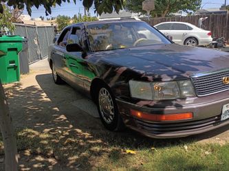 1990 Lexus LS 400
