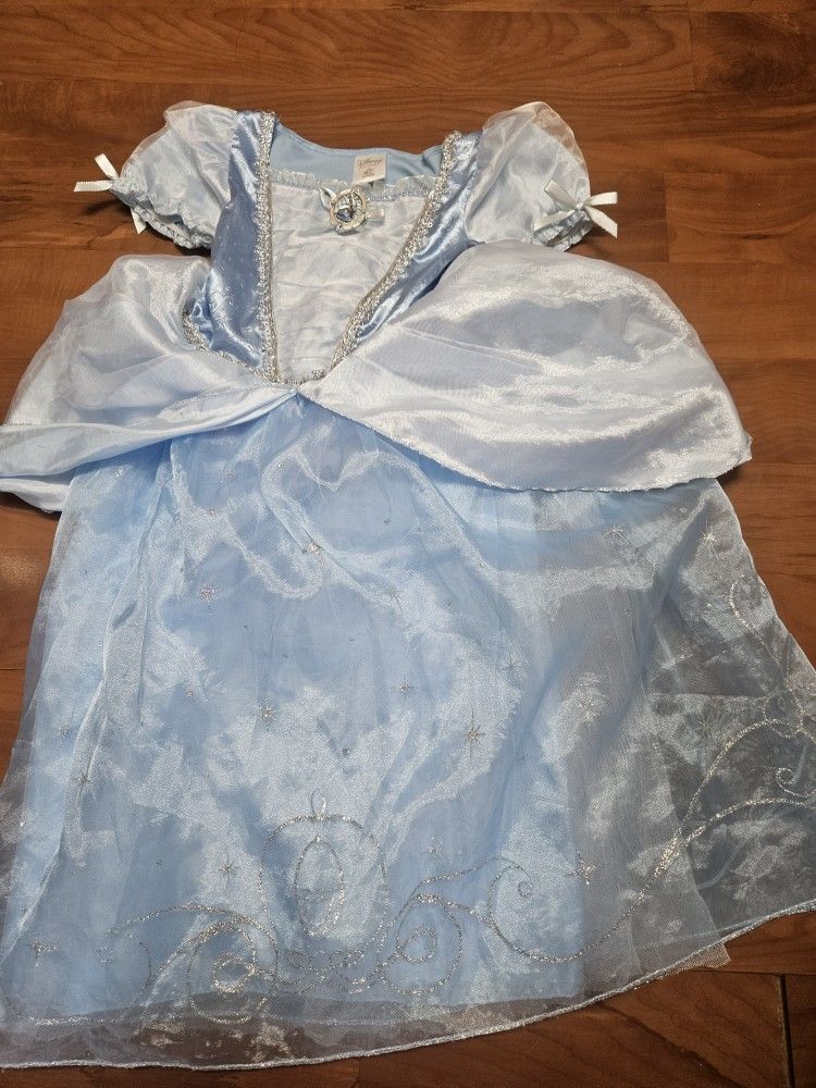 Disney Store Princess Dress Size 5/6