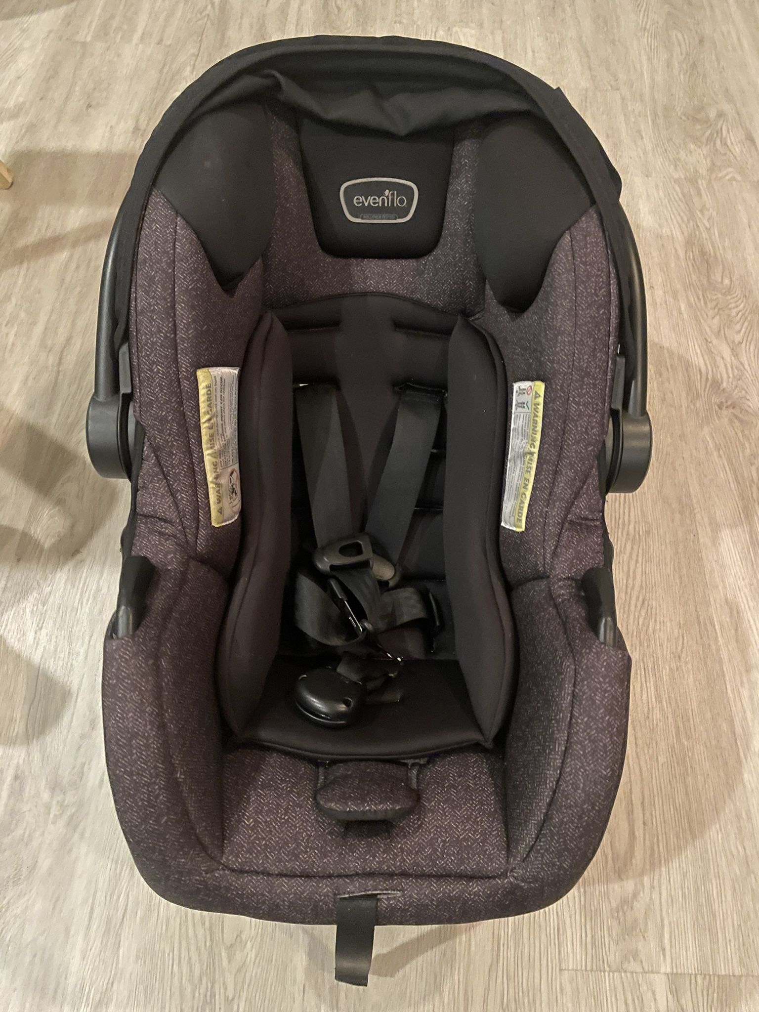 Evenflo Pivot Modular Travel System with LiteMax Infant Car Seat with Anti-Rebound Bar Casual Grey