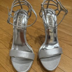 Badgley Mischka Silver Heel 