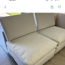 Brand New Modular Couch Pieces! Off White. Can Be Clipped Together Or Used As Separate Armless Chairs . Brand New Used Only For Staging 