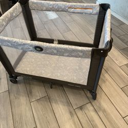 GRACO Pack N Play