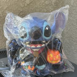 Disneyland Vampire Stitch Popcorn Bucket-PRICE FRIM-NO TRADES-NO OFFERS