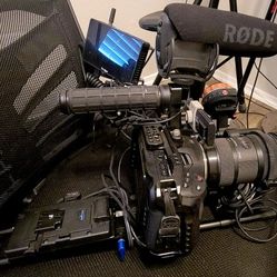 BMPCC 6K CINEMA RIG W/ SIGMA 18-35 F1.8 ROKINON 35 T1.5 PORTKEYS BM5 V-MOUNT FULL KITCHEN
