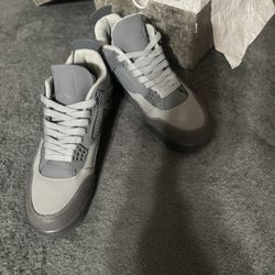 Air Jordan 4 Retro SE