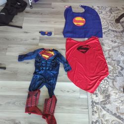 Superman Muscle Costume Cape And Mask Small