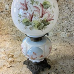 Vintage "Gone with the Wind" (GWTW) parlor Hand-painted floral kerosene lamp -White & Blue with Pink & Green  Florals 