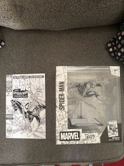 McFarlane D23 Exclusive The Marvel Age Black & White Spider-Man & Art Included