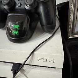 PS4 