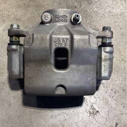 Caliper Hyundai Velóster 2018  Frente Izquierdo