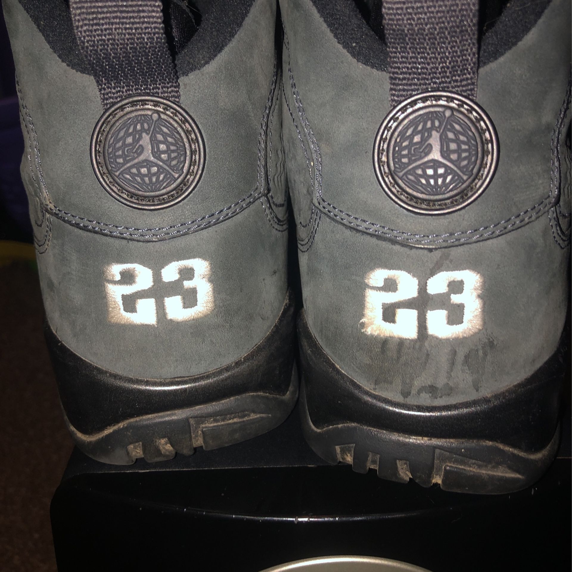 Charcoal gray nines