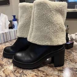 Cute Chunky Sole Black And White Boots