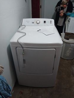 Insignia Gas Dryer