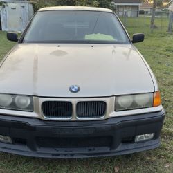 1994 BMW 318i