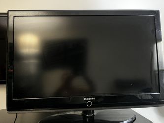 40 In Samsung Tv Model LN40A500T1F