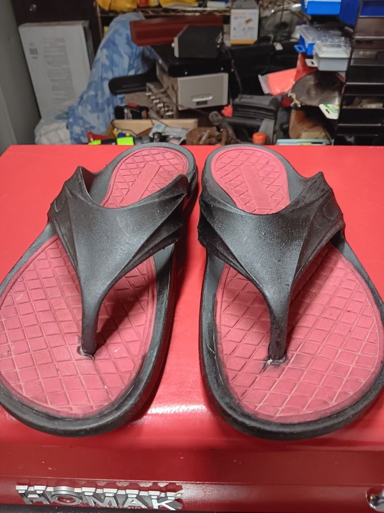 Flip-flops Size 9
