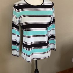 “Croft And Barrows Ladies Top. 