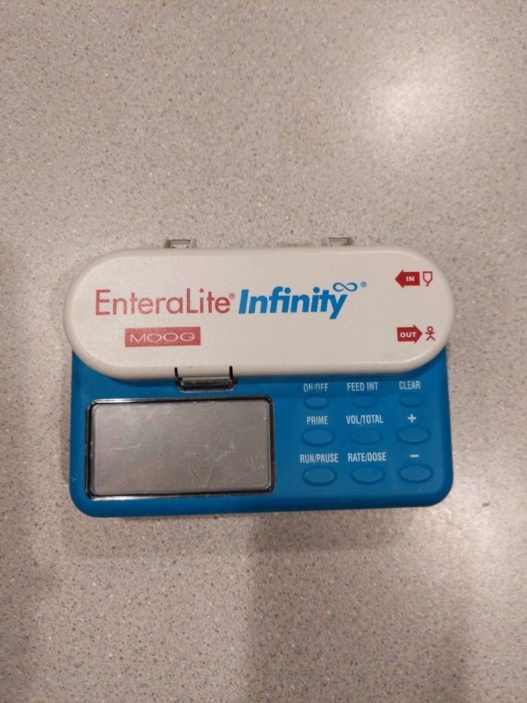 EnteraLite Infinity Pump + Pole, Charger, & Backpack
