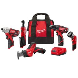 Milwaukee M12 5 Tool Combo Kit Includes 2 Batteries, Charger And Carrying Bag All Brand New Still In Seal Box $220 Firm IF STILL UP STILL AVAILABLE 