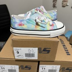 Size 9 or 11 (TD) - Multicolor  Weestep Originals Lowtop Shoes (Toddler / PS )