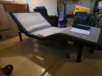 Estate Sale...Sleep Number Twin XL Adjustable Base