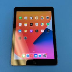 Apple iPad 6th 128GB WiFi Only , Excellent Condition