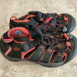 Kids KEEN water Shoes Size 1