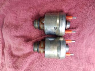 Chevy TBI Injectors