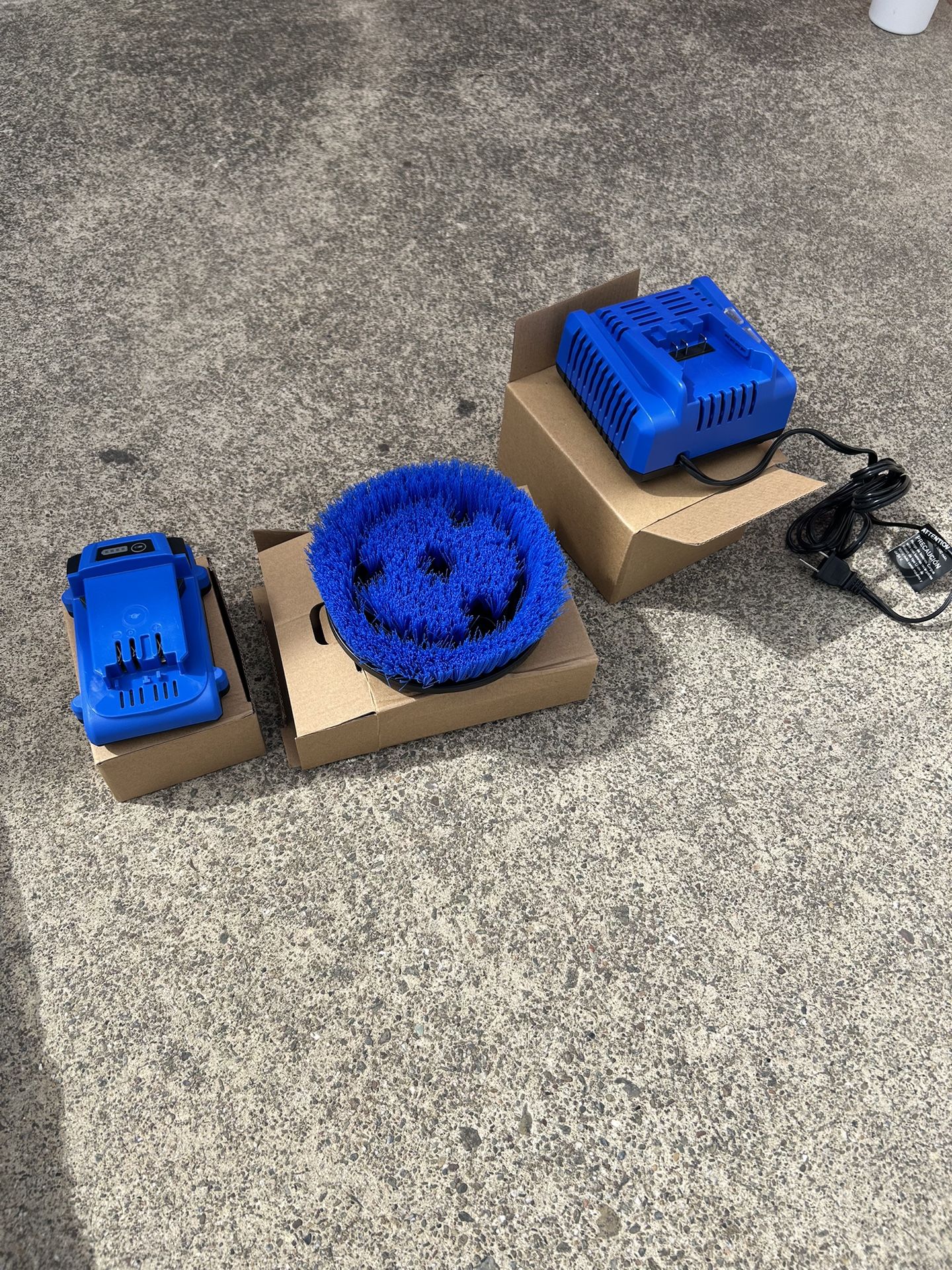 Kobalt Telescoping Power Scrubber