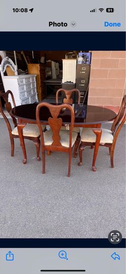🎁VINTAGE FRENCH PROVINCIAL DINNER  TABLE  WITH 4 CHAIRS 🎁