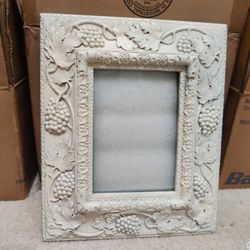 Picture Frames- Large Lot (50+ Frames)