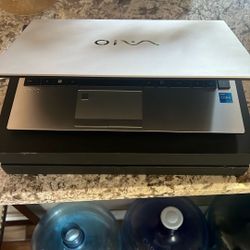 Intel i5 Sony viao Laptop