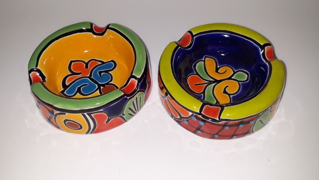 Talavera ashtray set