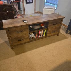 TV Stand  23 Inch H"×5'ft L,23"w 