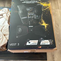 Woojer Fortnite High Fidelity Haptic Vest for Games, Music And Movies. Never Opened. Brand New.