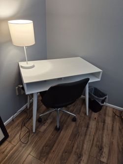 Desk and chair 100.00  Firm great condition