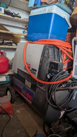 Portable air compressor