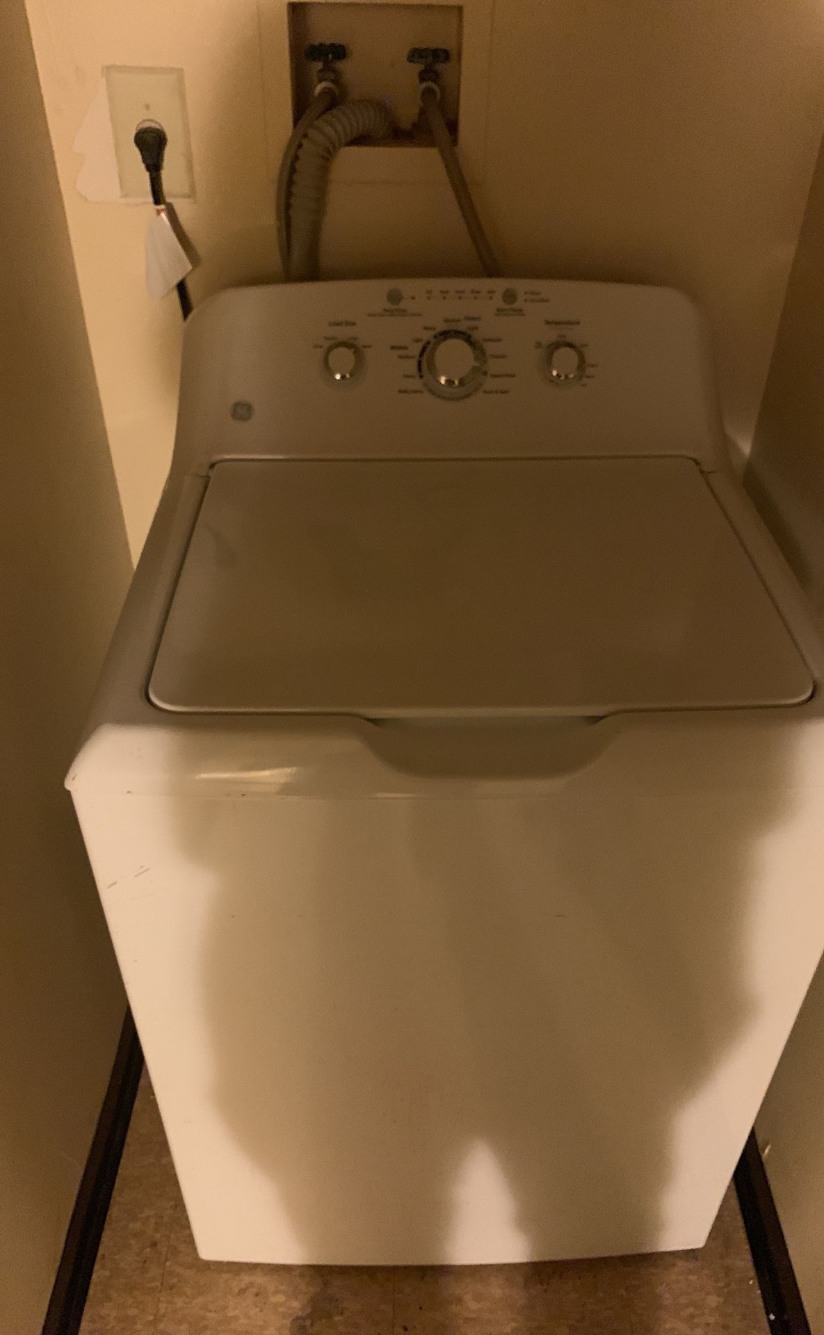 Washer for sale and dryer I had it for only 6month I have to move and the house I have has a brand new one there for I don’t need the washer in dryer