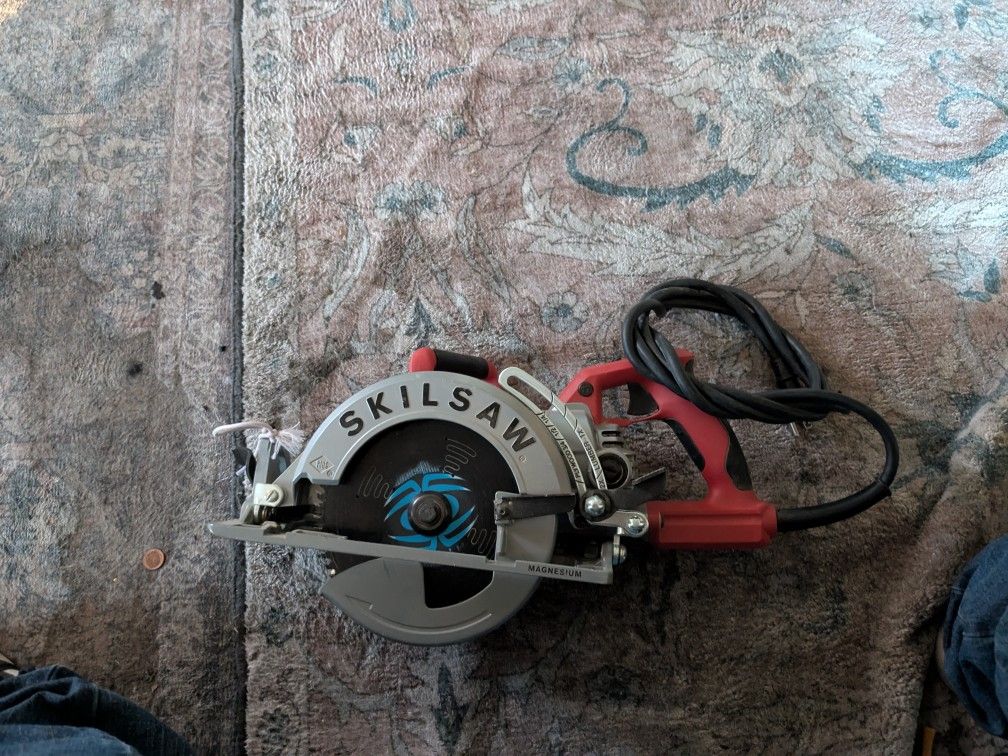 7 1/4 Skill Saw Magnesium