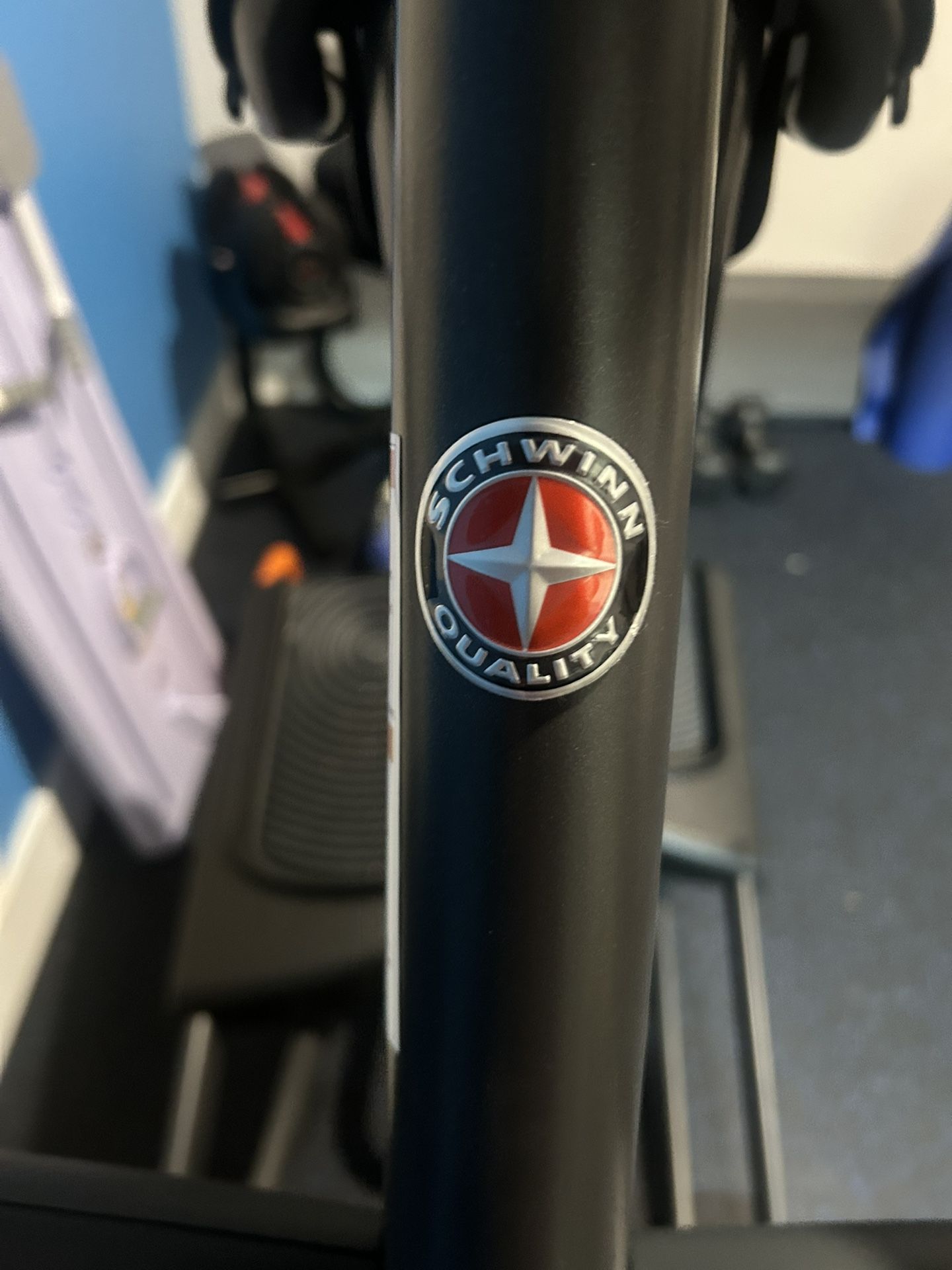 Schwinn 430 Elliptical