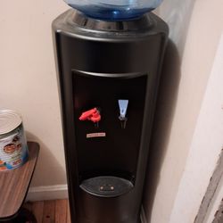 5 Gallon Jug Water Despenser