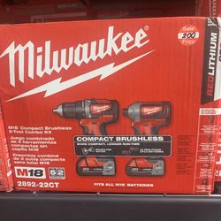 Milwaukee New Kit Drill And Impact Brushless , Battery And Charger 
